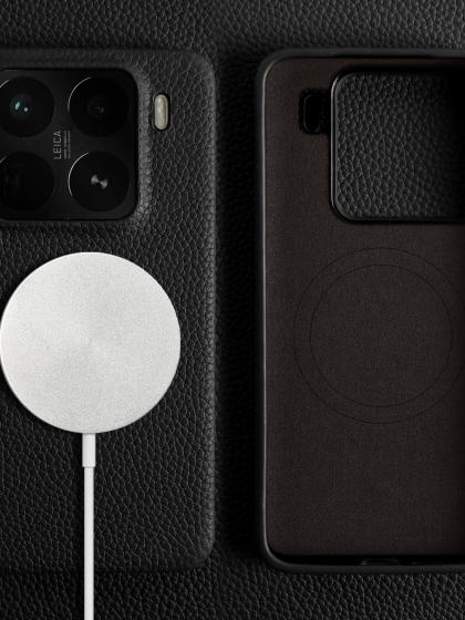 Кожаный чехол на Xiaomi 15 Pro